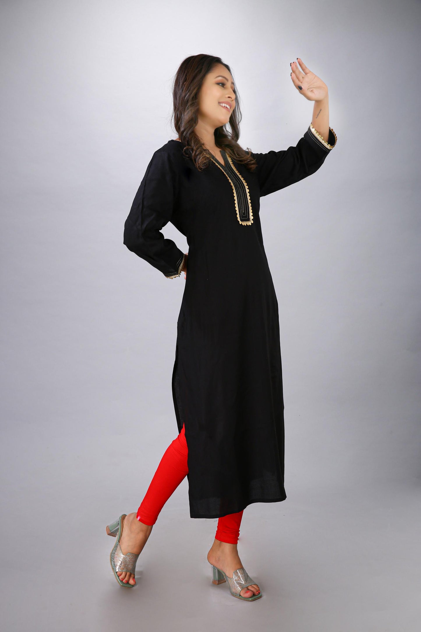 BLACK PLAIN KURTI