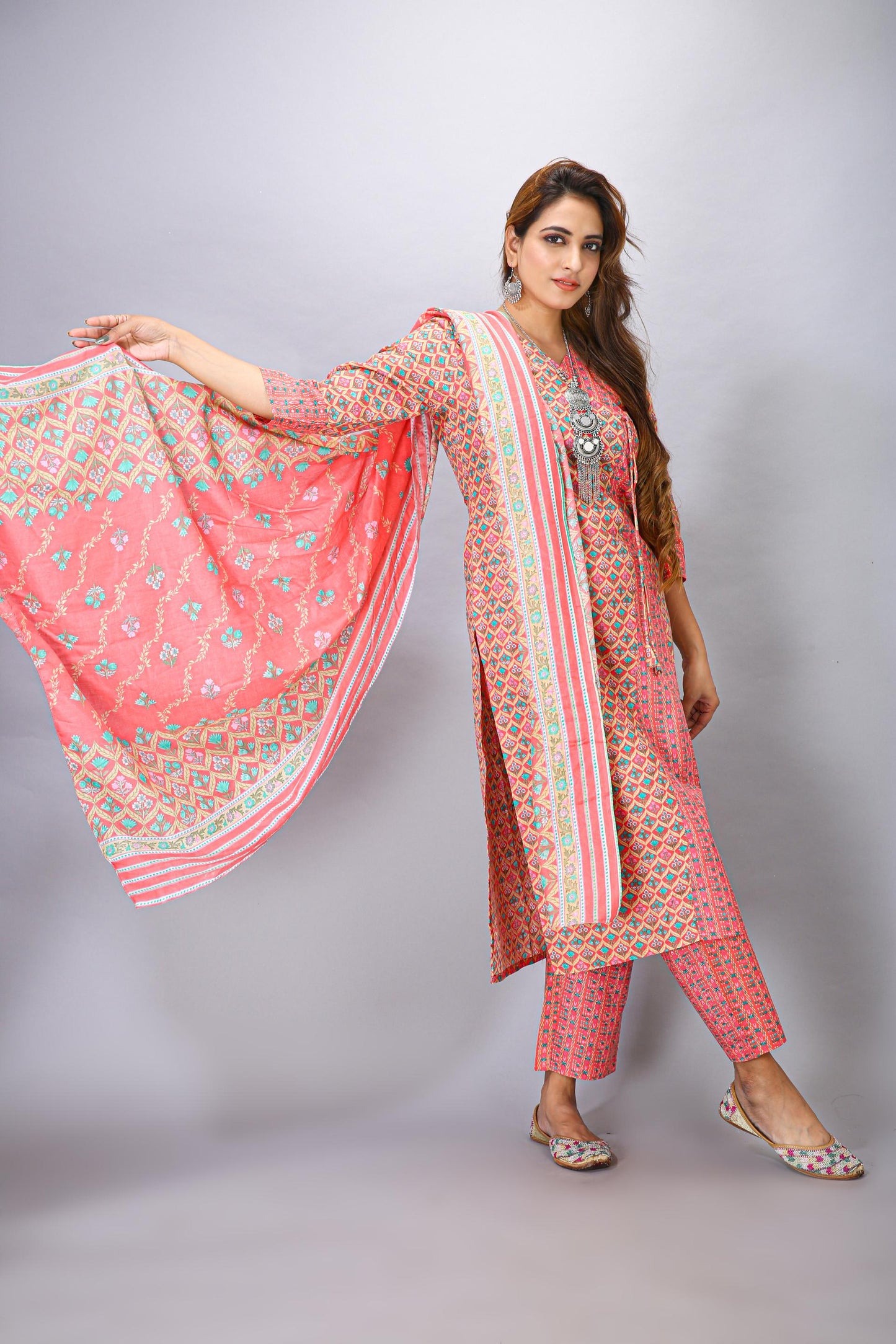 PINK COLOUR TOP BOTTOM DUPPATTA SET